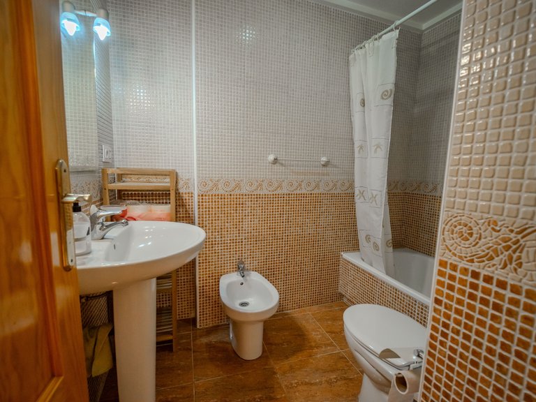 Apartment for Sale in Torrevieja, Alicante, 12