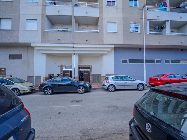 Apartment for Sale in Torrevieja, Alicante, 22
