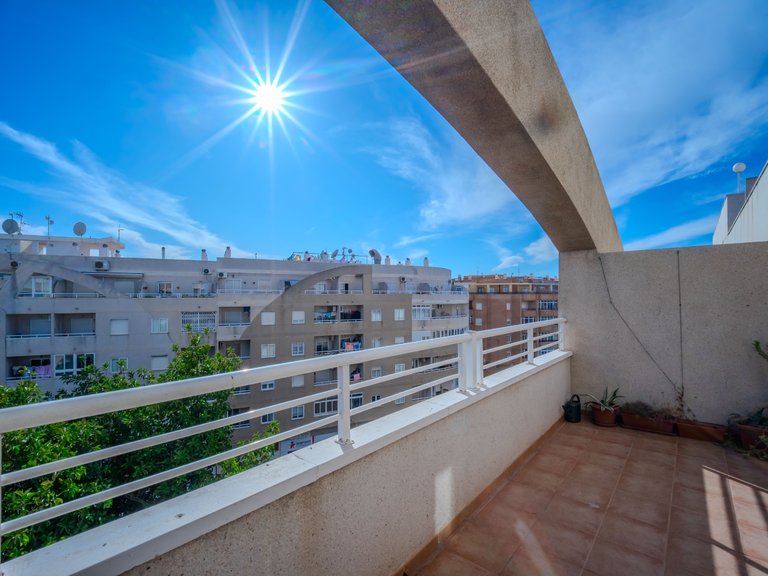 Apartment for Sale in Torrevieja, Alicante, 18