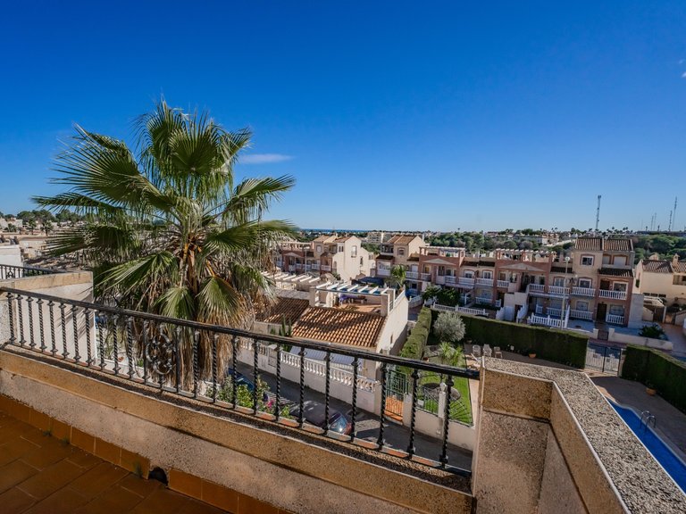 Town House for Sale in Villamartin, Alicante, 22