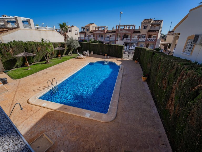 Town House for Sale in Villamartin, Alicante, 19