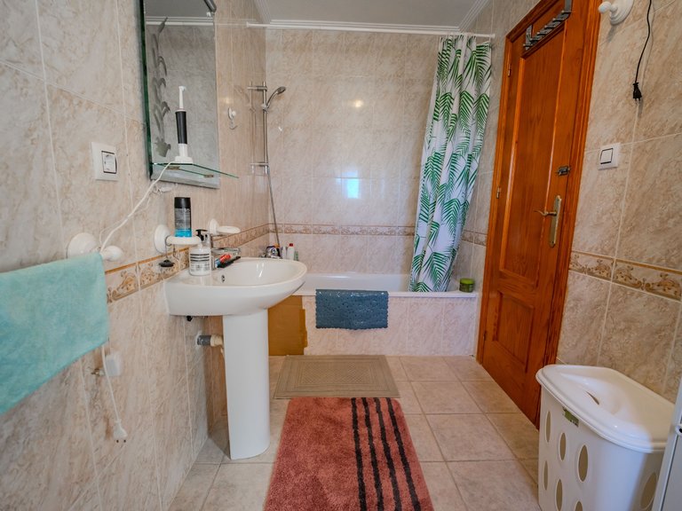 Town House for Sale in Villamartin, Alicante, 13