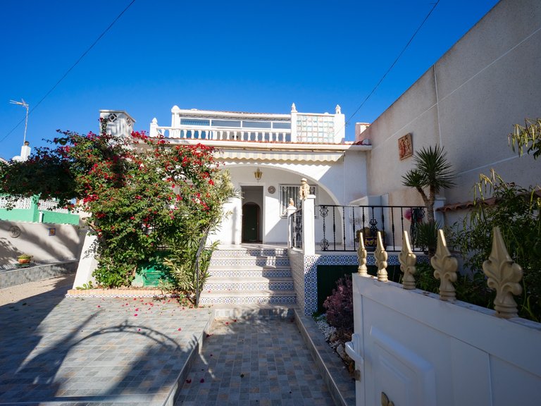 Villa for Sale in Ciudad Quesada, Alicante, 1