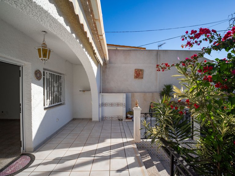 Villa for Sale in Ciudad Quesada, Alicante, 34