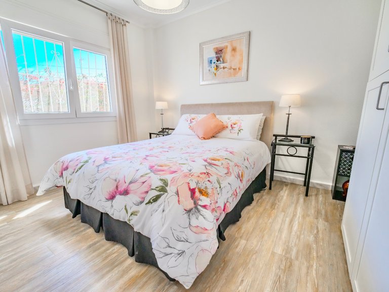 Villa for Sale in Ciudad Quesada, Alicante, 29