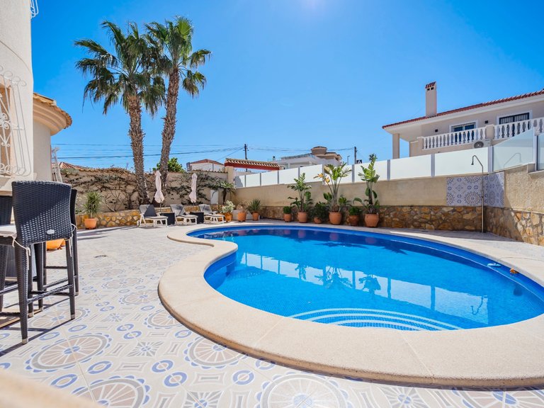 Villa for Sale in Ciudad Quesada, Alicante, 44