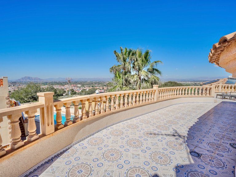 Villa for Sale in Ciudad Quesada, Alicante, 47