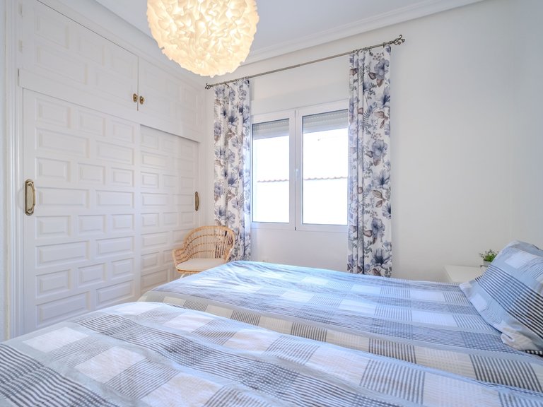 Villa for Sale in Ciudad Quesada, Alicante, 28