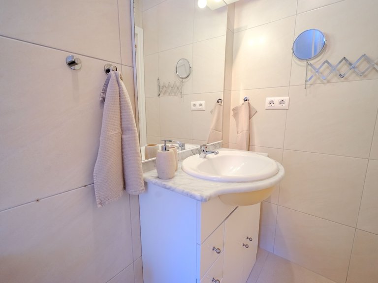 Villa for Sale in Ciudad Quesada, Alicante, 34