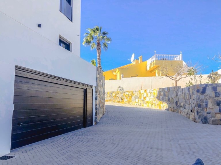 Villa for Sale in Ciudad Quesada, Alicante, 46