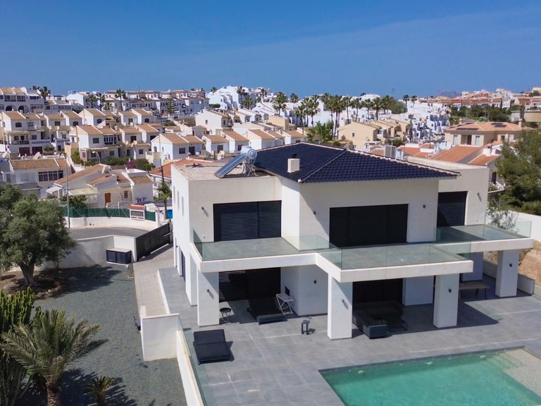 Villa for Sale in Ciudad Quesada, Alicante, 49