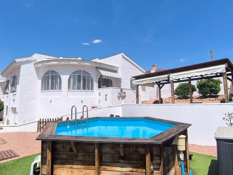 Villa for Sale in Ciudad Quesada, Alicante 1