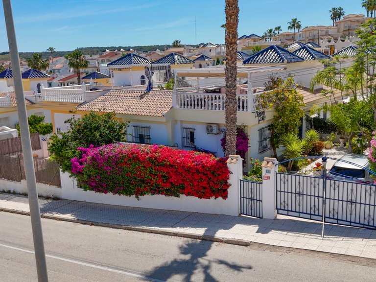 Villa for Sale in Ciudad Quesada, Alicante 1