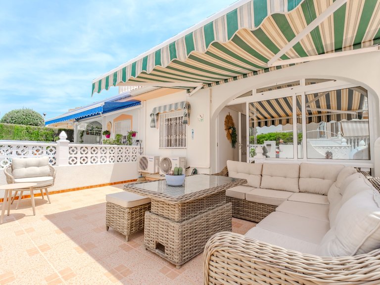 Villa for Sale in Ciudad Quesada, Alicante 1