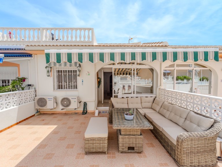 Villa for Sale in Ciudad Quesada, Alicante 32
