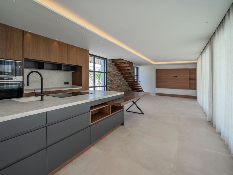Villa for Sale in Ciudad Quesada, Alicante, 31