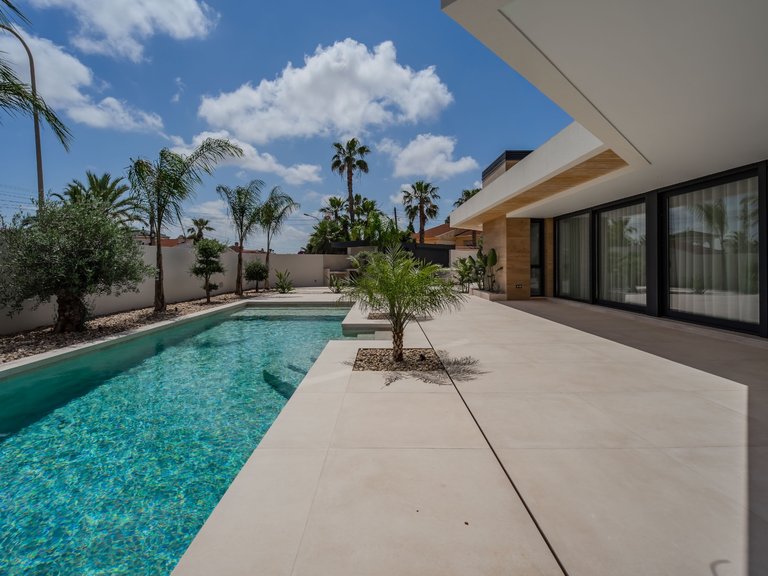 Villa for Sale in Ciudad Quesada, Alicante, 29