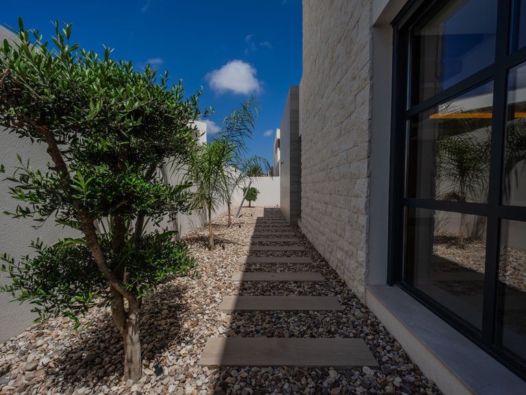 Villa for Sale in Ciudad Quesada, Alicante, 27