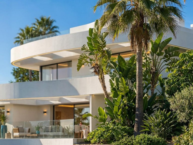 Villa for Sale in Costa Blanca Calpe, Alicante 3