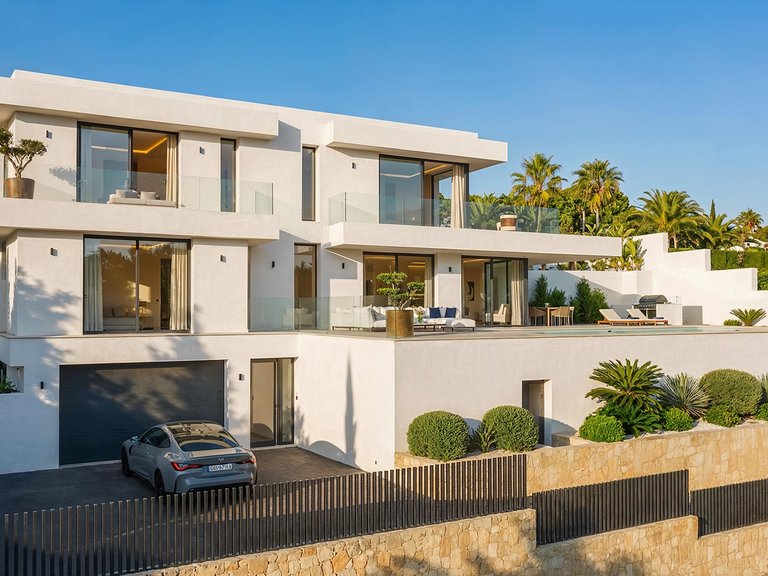 Villa for Sale in Costa Blanca Calpe, Alicante 3