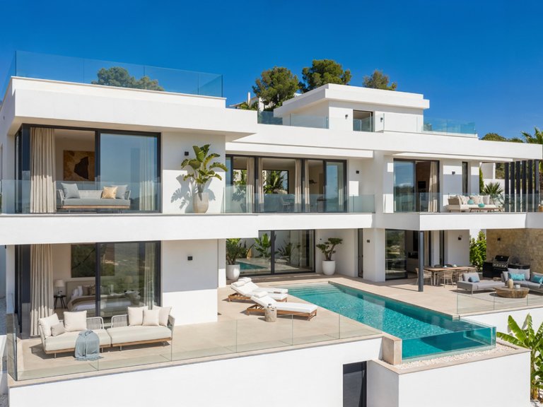 Villa for Sale in Costa Blanca Calpe, Alicante 3