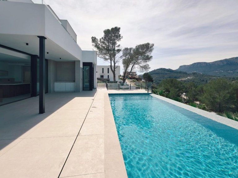 Villa for Sale in Costa Blanca Calpe, Alicante 26