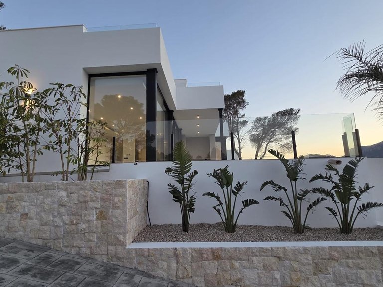 Villa for Sale in Costa Blanca Calpe, Alicante 49