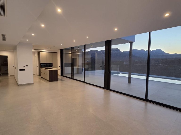 Villa for Sale in Costa Blanca Calpe, Alicante 37