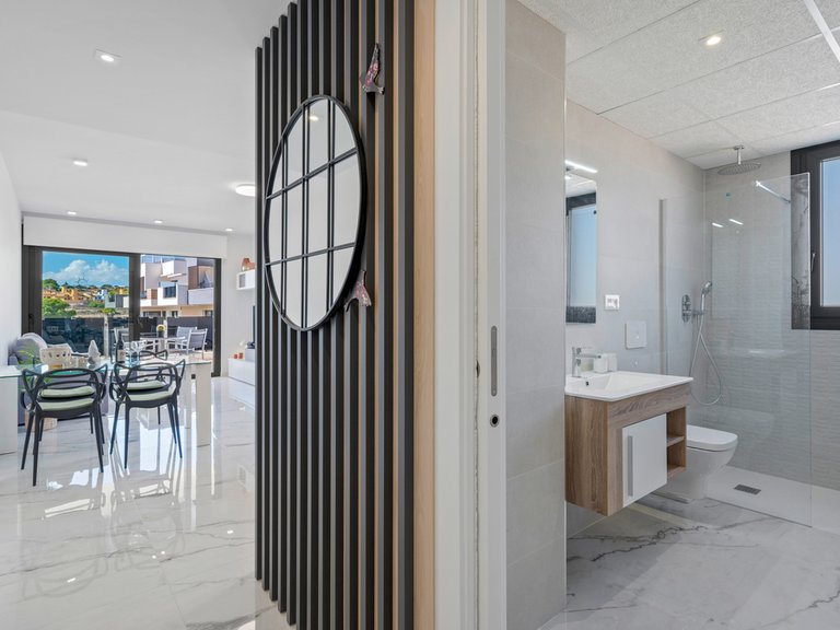 Apartment for Sale in Costa Blanca Villamartin, Alicante 17