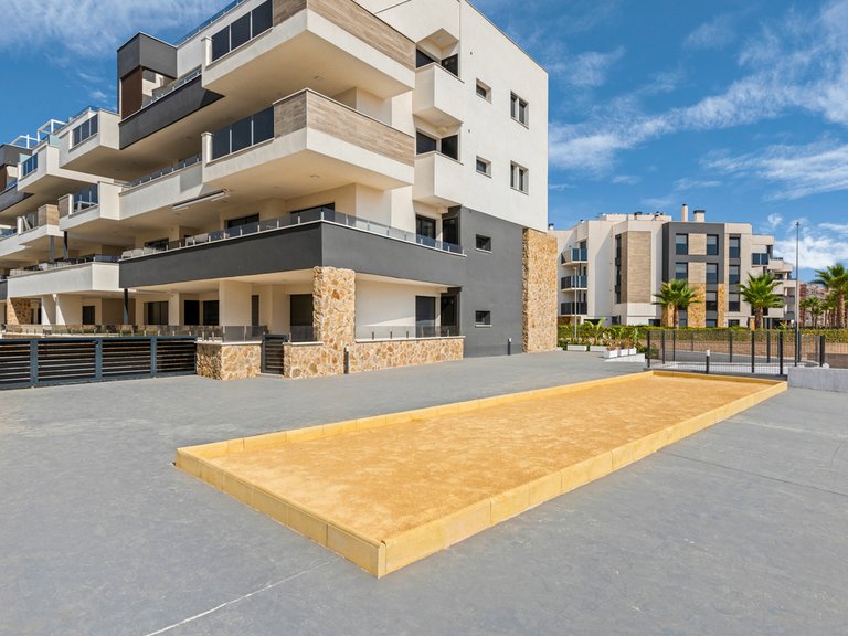 Apartment for Sale in Costa Blanca Villamartin, Alicante 34