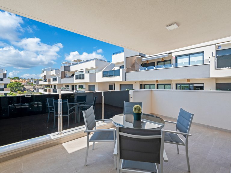 Apartment for Sale in Costa Blanca Villamartin, Alicante 5