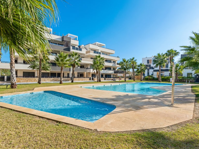 Apartment for Sale in Costa Blanca Villamartin, Alicante 35