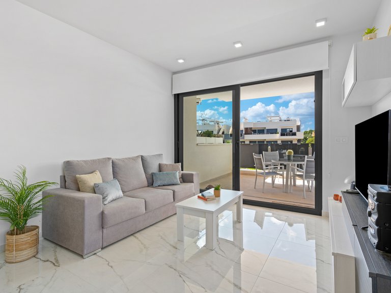 Apartment for Sale in Costa Blanca Villamartin, Alicante 7