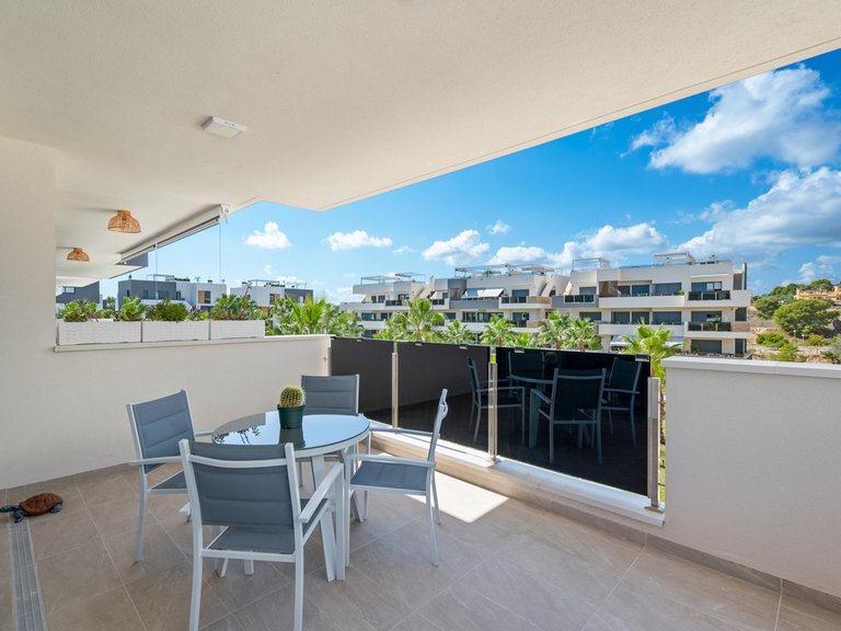 Apartment for Sale in Costa Blanca Villamartin, Alicante 6