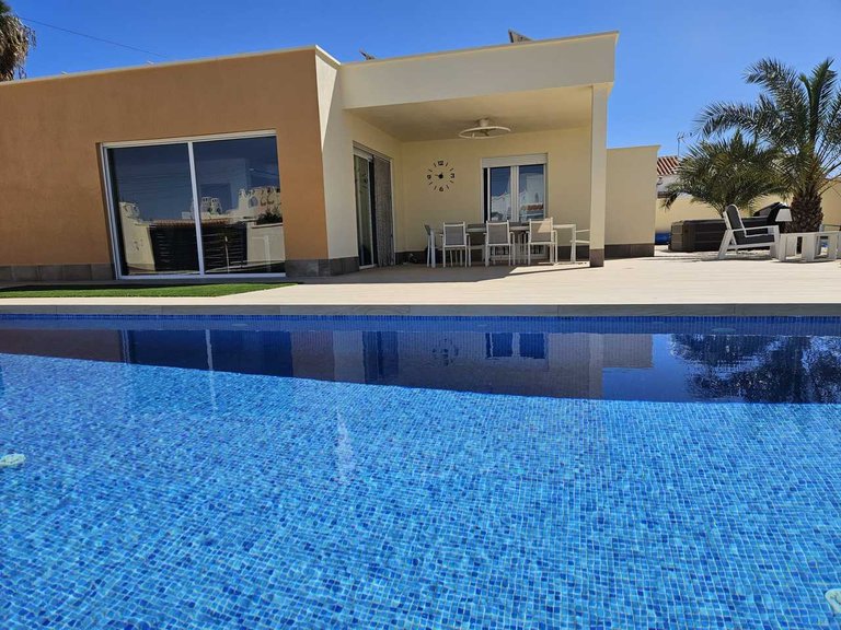 Villa for Sale in Costa Blanca Torrevieja, Alicante 2