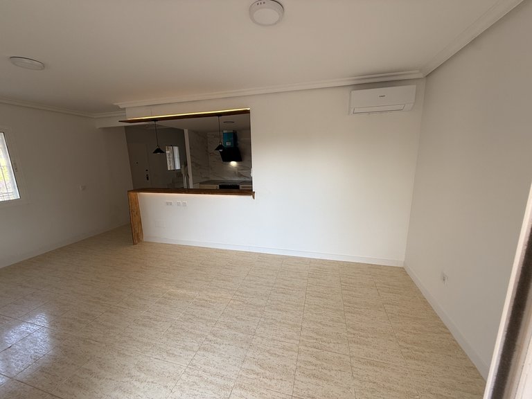 Town House for Sale in Costa Blanca Mil Palmeras, Alicante 15