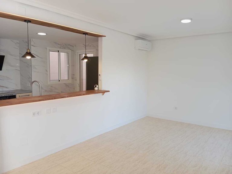 Town House for Sale in Costa Blanca Mil Palmeras, Alicante 36
