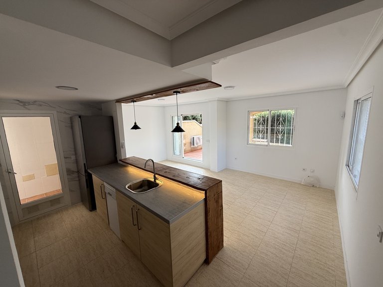 Town House for Sale in Costa Blanca Mil Palmeras, Alicante 22