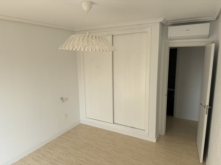 Town House for Sale in Costa Blanca Mil Palmeras, Alicante 13