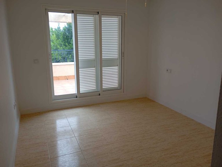 Town House for Sale in Costa Blanca Mil Palmeras, Alicante 33