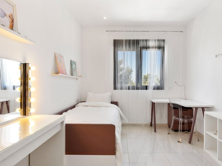 Town House for Sale in Costa Blanca Villamartin, Alicante 24