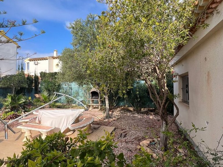 Villa for Sale in Costa Blanca Playa Flamenca, Alicante 4