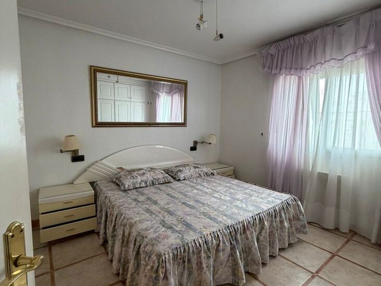Villa for Sale in Costa Blanca Playa Flamenca, Alicante 12