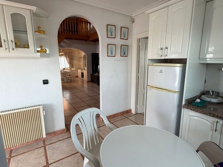 Villa for Sale in Costa Blanca Playa Flamenca, Alicante 3