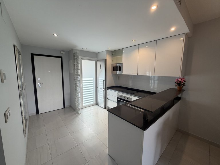 Apartment for Sale in Costa Blanca La Zenia, Alicante 4