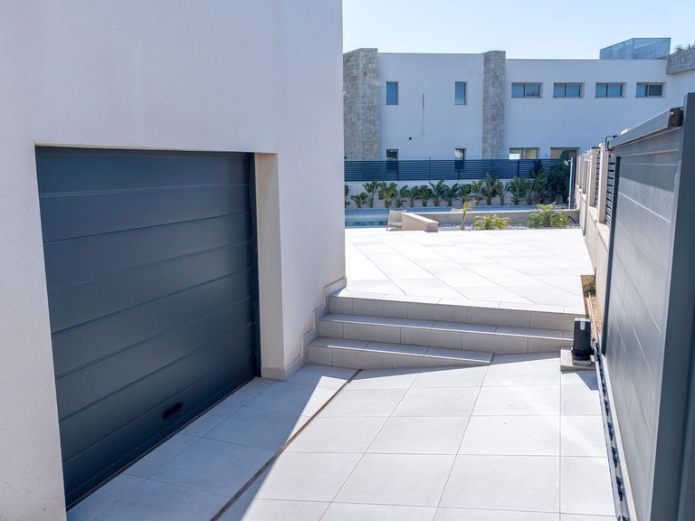 Villa for Sale in Costa Blanca Torrevieja, Alicante 8
