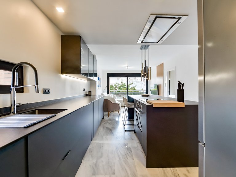 Apartment for Sale in Costa Blanca Villajoyosa, Alicante 4