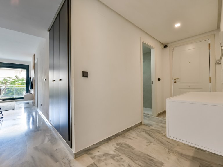 Apartment for Sale in Costa Blanca Villajoyosa, Alicante 12