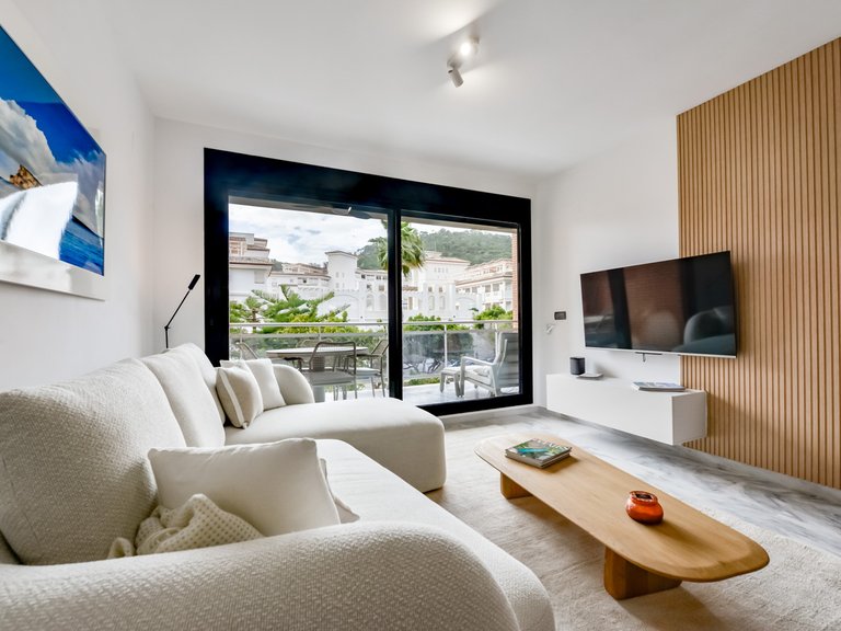 Apartment for Sale in Costa Blanca Villajoyosa, Alicante 7