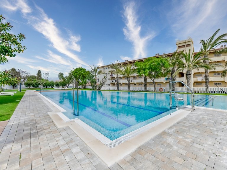 Apartment for Sale in Costa Blanca Alfas Del Pi, Alicante 42